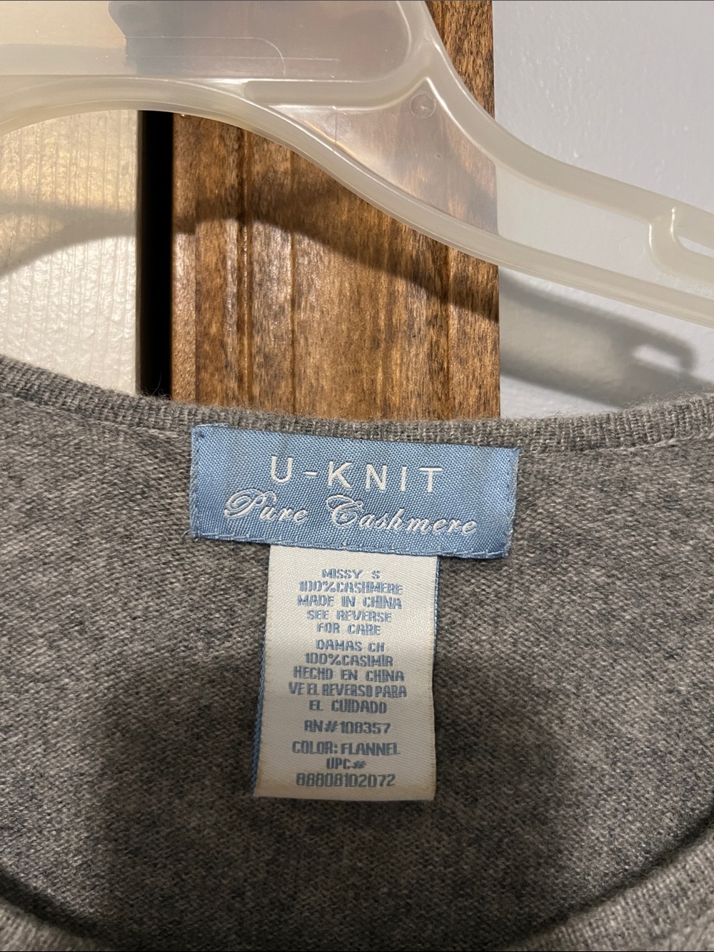 U-Knit Gray Pure Cashmere Sweater